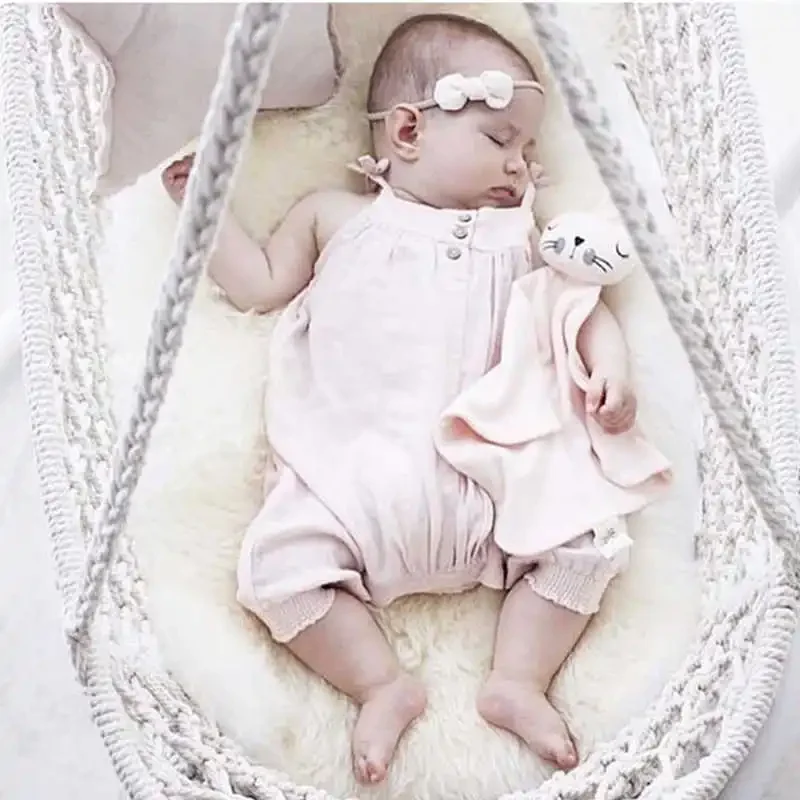 아기 침대용 휴대용 스윙과 행잉 바시넷 - Baby Nursery Crib 리뷰 및 가격